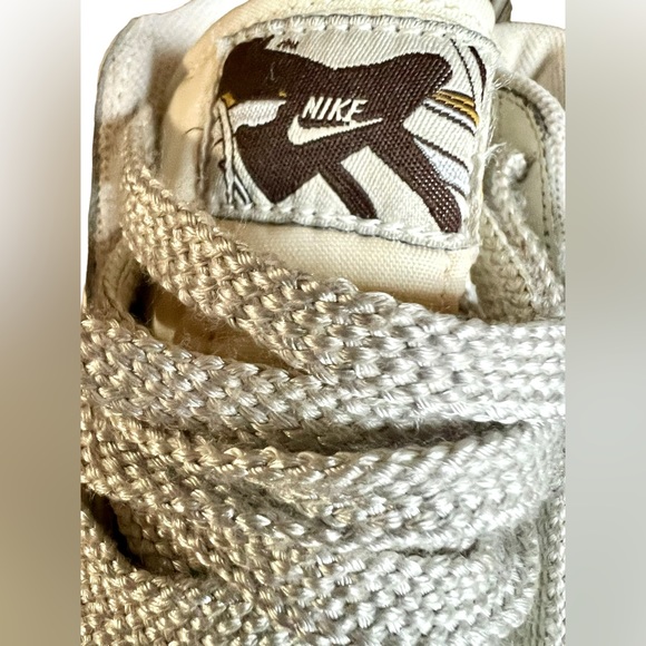 Nothing - Picture 11 of 16